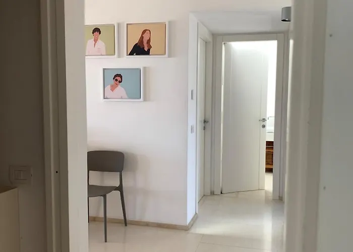 Comfortable And Amusing House *